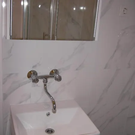 Apartment White Sensation Grebastica